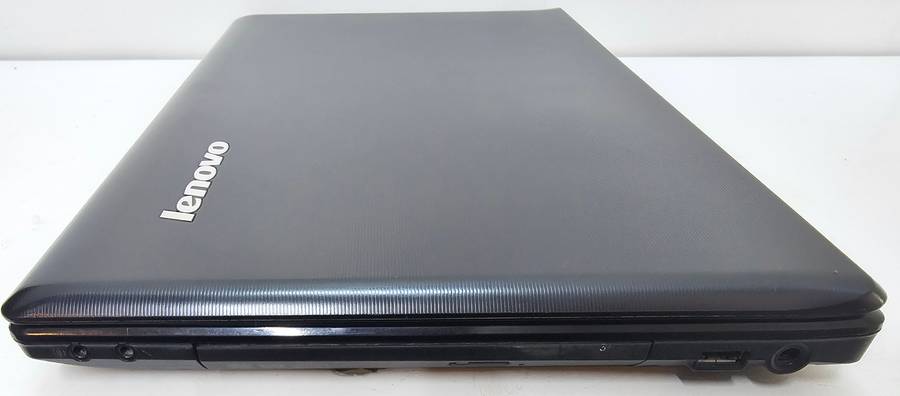 Lenovo G550 Celeron-B800  2GB RAM 320GB HDD - Needs a new battery