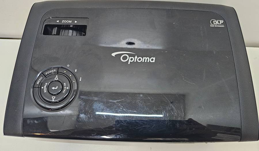 Optoma EX531P projector - VGA only