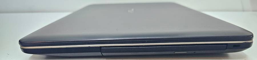 Asus SonicMaster F540L i3-5005U 4GB RAM 1TB HDD