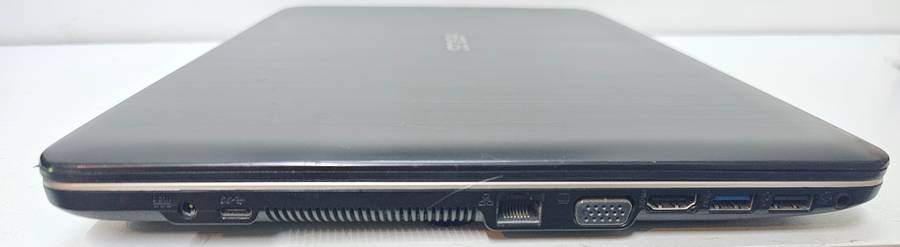 Asus SonicMaster F540L i3-5005U 4GB RAM 1TB HDD