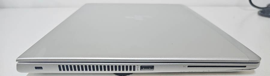 HP Elitebook 830 G5 i7-8550U 8GB RAM 256GB Nvme SSD - Spares or Repairs