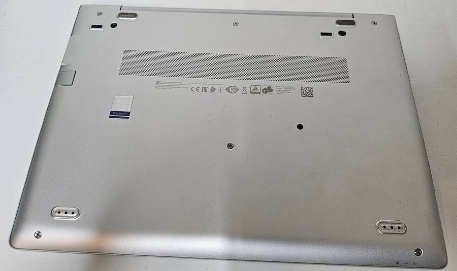 HP Elitebook 830 G5 i7-8550U 8GB RAM 256GB Nvme SSD - Spares or Repairs