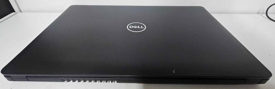 Dell Latitude 3580 i5-7200 8GB RAM 256GB SSD !Needs new battery!