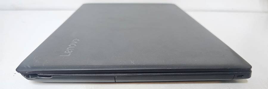 Lenovo IdeaPad 130-15IKB i5 laptop  for spares or repairs, cracked screen, powers on, no display