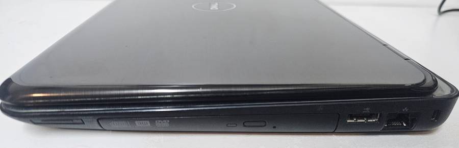 Dell Inspiron N5010 laptop i3, 3GB RAM, 320GB HDD, DVD writer, working, battery needs replacing