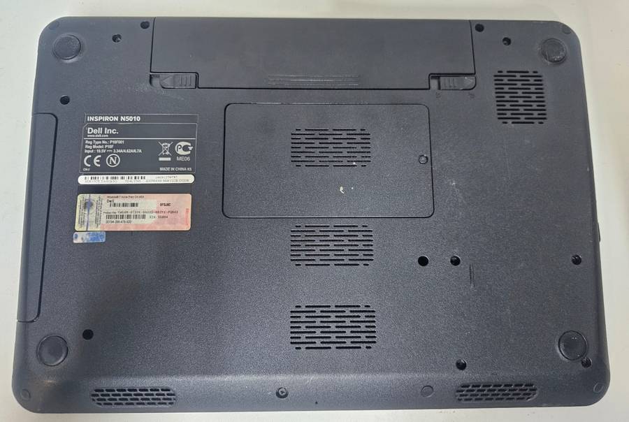 Dell Inspiron N5010 laptop i3, 3GB RAM, 320GB HDD, DVD writer, working, battery needs replacing