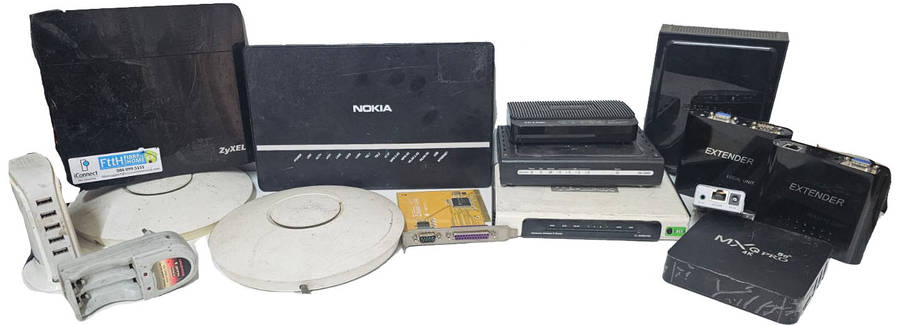 Mixed Electronics Lot  Routers  TV Box  Extenders  Ubiquiti UFOs   Untested