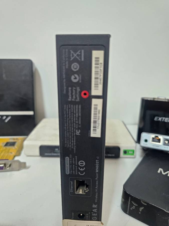 Mixed Electronics Lot  Routers  TV Box  Extenders  Ubiquiti UFOs   Untested