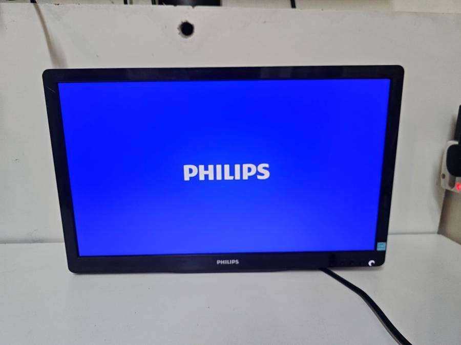 Philips 19" LED Monitor  Model 196V4LSB2/73  VGA & DVI Inputs - VESA Mount / No stand