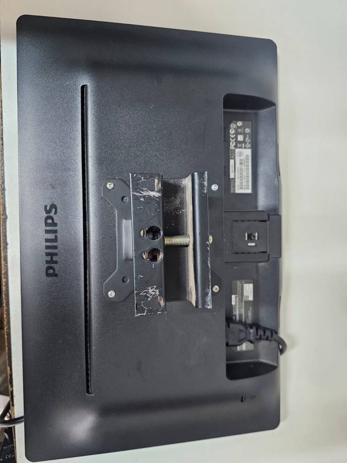 Philips 19" LED Monitor  Model 196V4LSB2/73  VGA & DVI Inputs - VESA Mount / No stand