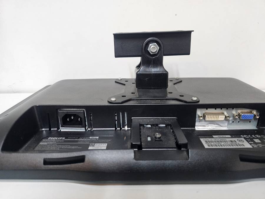 Philips 19" LED Monitor  Model 196V4LSB2/73  VGA & DVI Inputs - VESA Mount / No stand