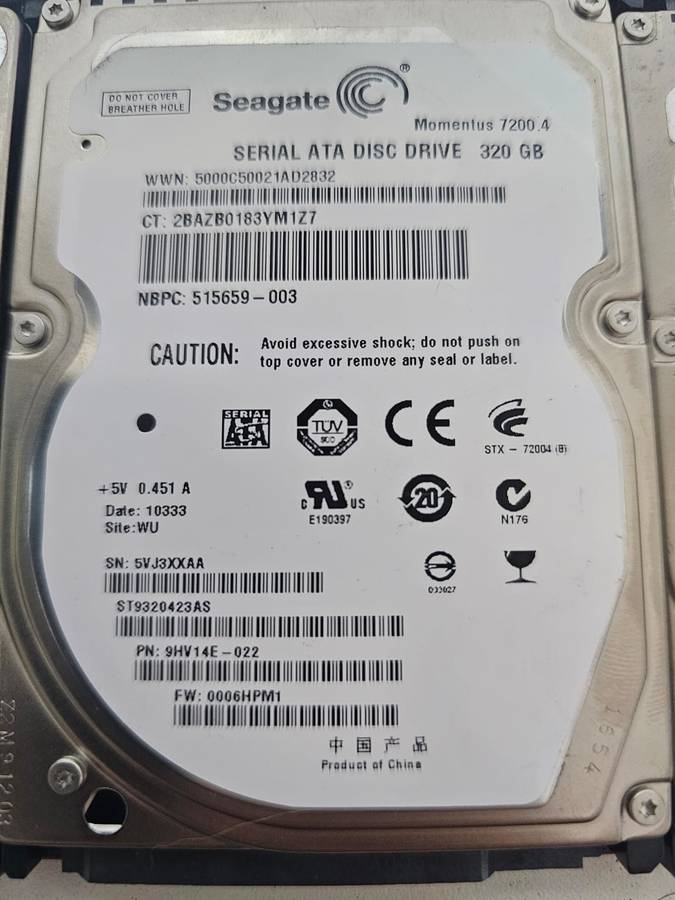 Bulk lot - 4 x Seagate Momentus 320GB & 2 x WD 250GB Laptop Hard Drives - Old drives but working