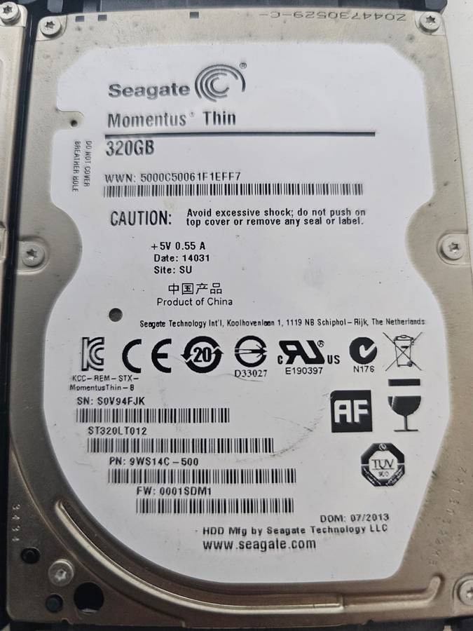Bulk lot - 4 x Seagate Momentus 320GB & 2 x WD 250GB Laptop Hard Drives - Old drives but working