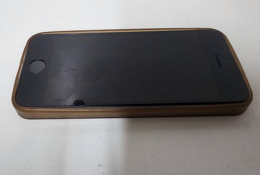 iPhone 5s (A1530) - For Spares or Repairs - No Power, No Charge, No Life!