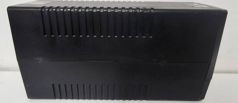 RCT 850VA UPS  FOR SPARES OR REPAIRS