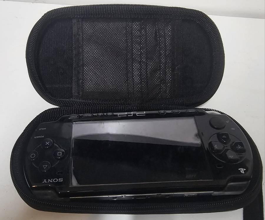 Sony PSP 2004 Console - For Parts or Repair