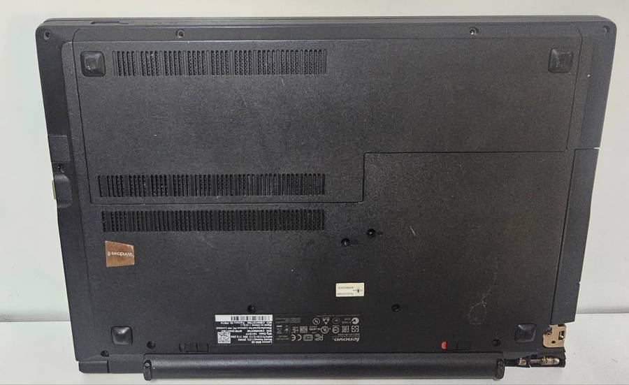 Lenovo B50-30 15.6" Laptop  For Spares or Repairs