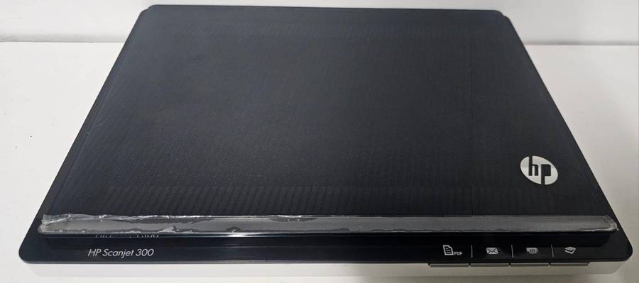 HP Scanjet 300 Flatbed Scanner  USB Powered  Tested Working
