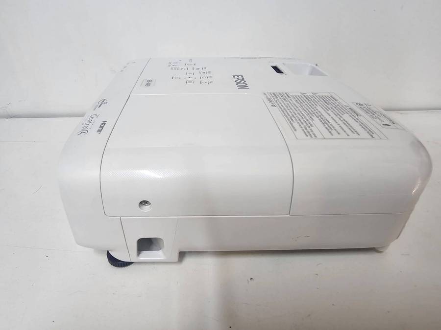Epson EB-X49 Projector  Original Remote + Cables  Low Lamp Hours