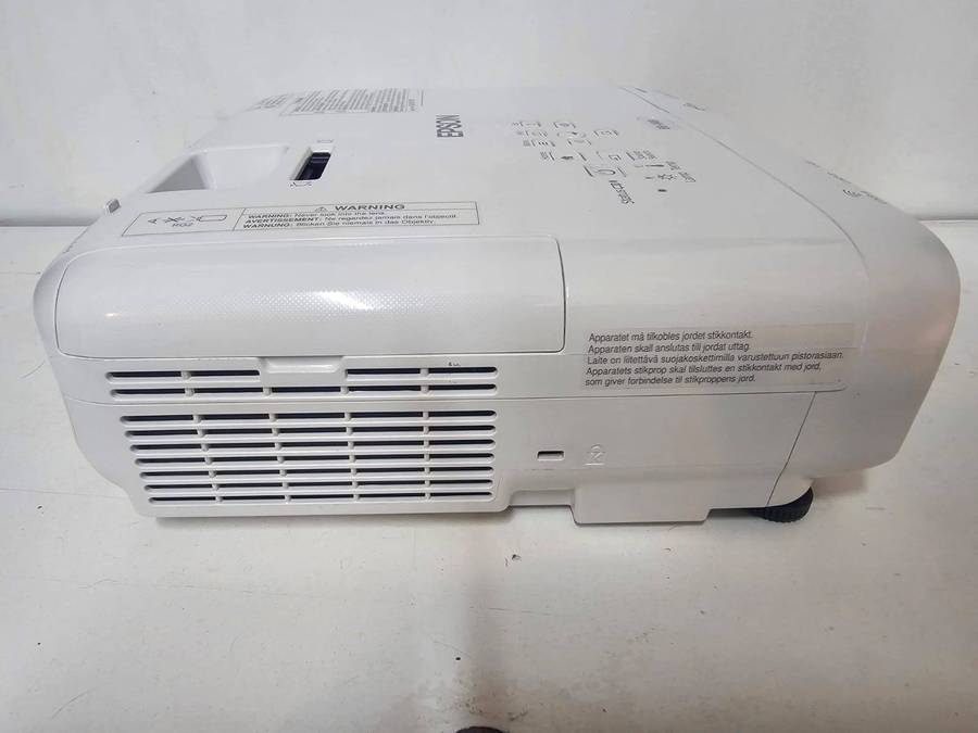 Epson EB-X49 Projector  Original Remote + Cables  Low Lamp Hours