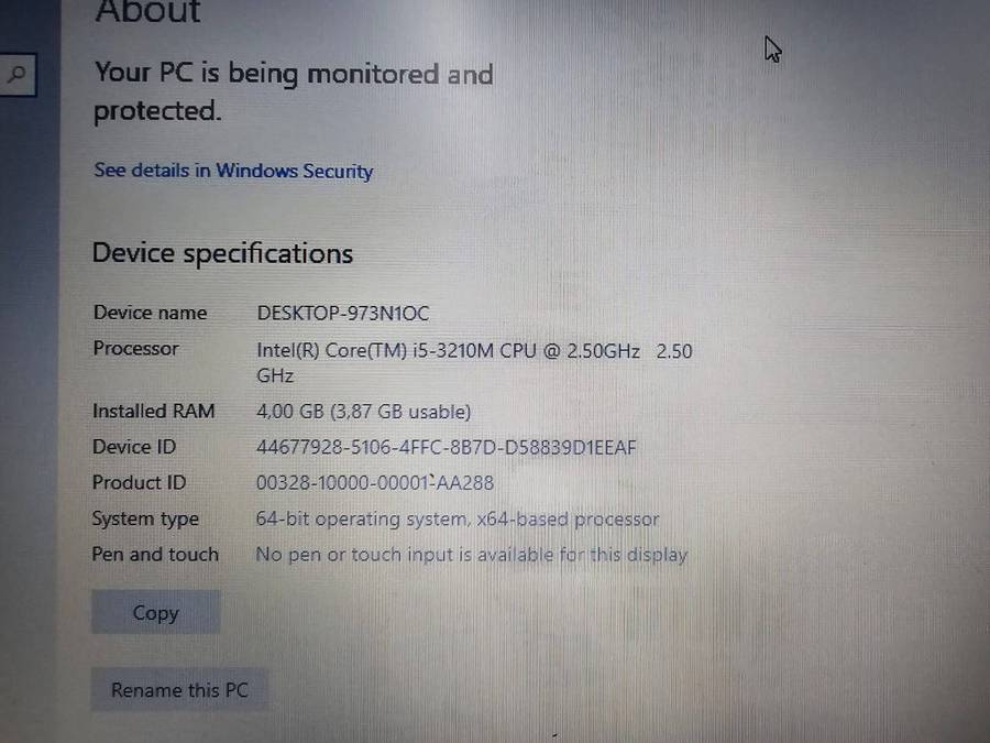 Dell Vostro 2520  i5-3210M / 4GB RAM / 500GB HDD