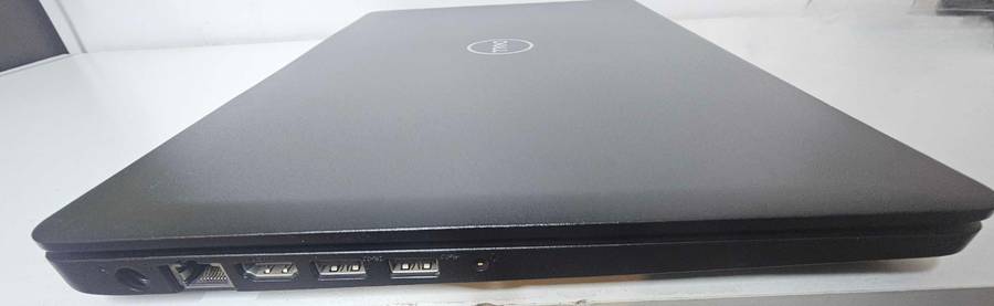 Dell Latitude 3580 i5-7200 8GB RAM 256GB SSD !Needs new battery!