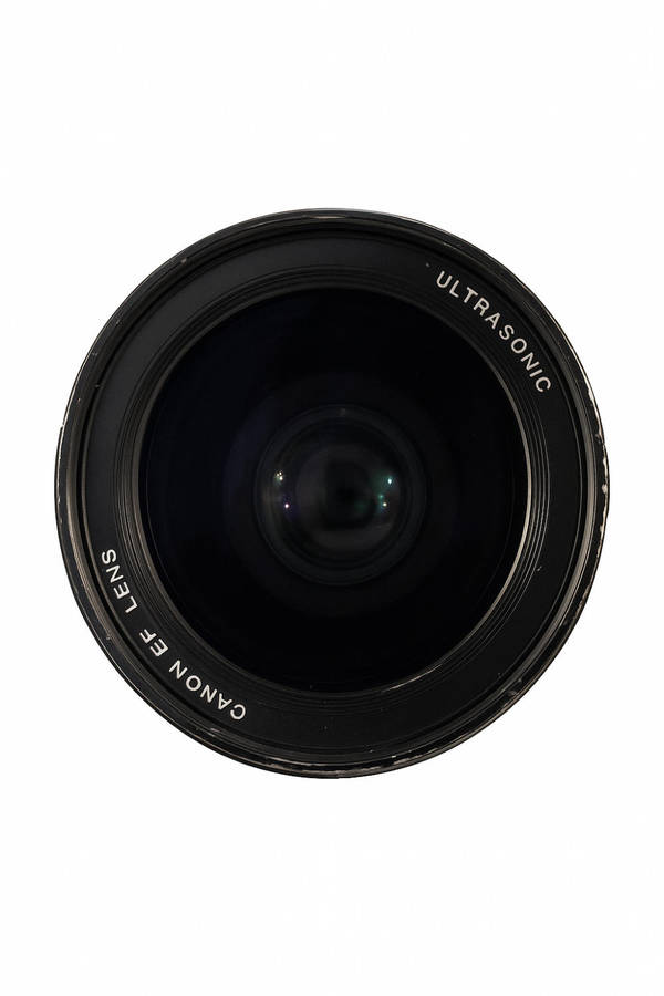Canon EF 35mm f/1.4L USM Lens  Legendary L Series Quality