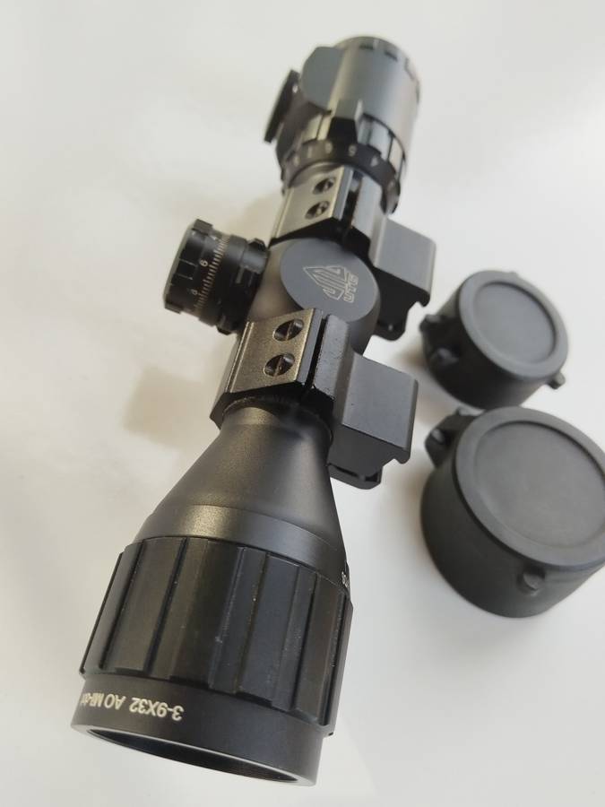 UTG 3-9x32 Rifle Scope - Bug Buster