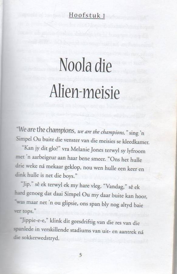 MEISIES SE DINGE EN OORSLAAP GEHEIME - CATHY HOPKINS (1 STE AFRIKAANSE DRUK 2009)
