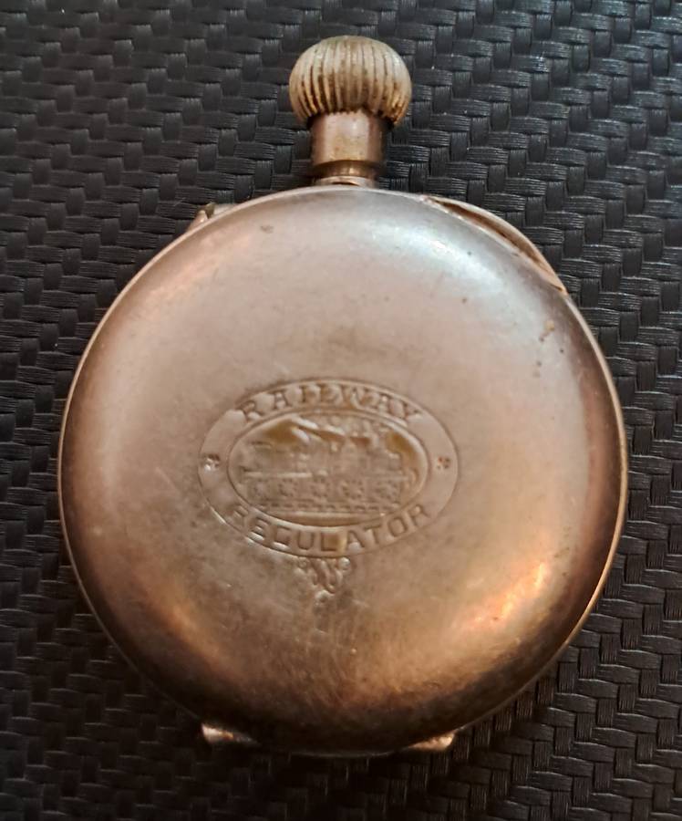 2x Vintage Pocket watches for repair or spares