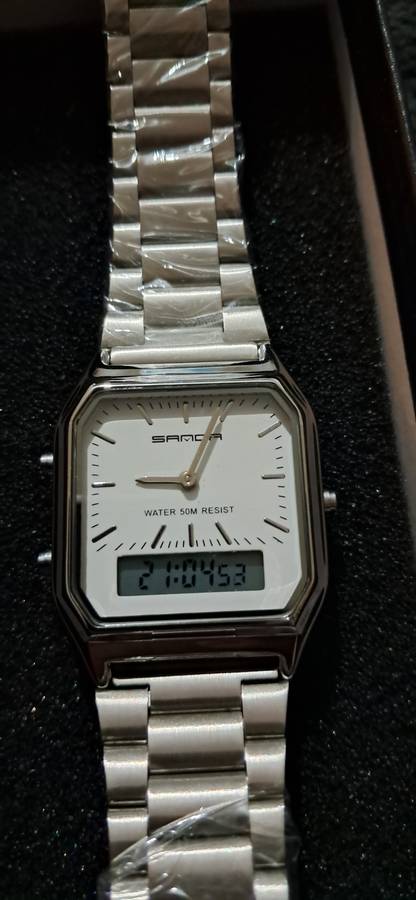 Sanoa Alarm Stopwatch calendar watch