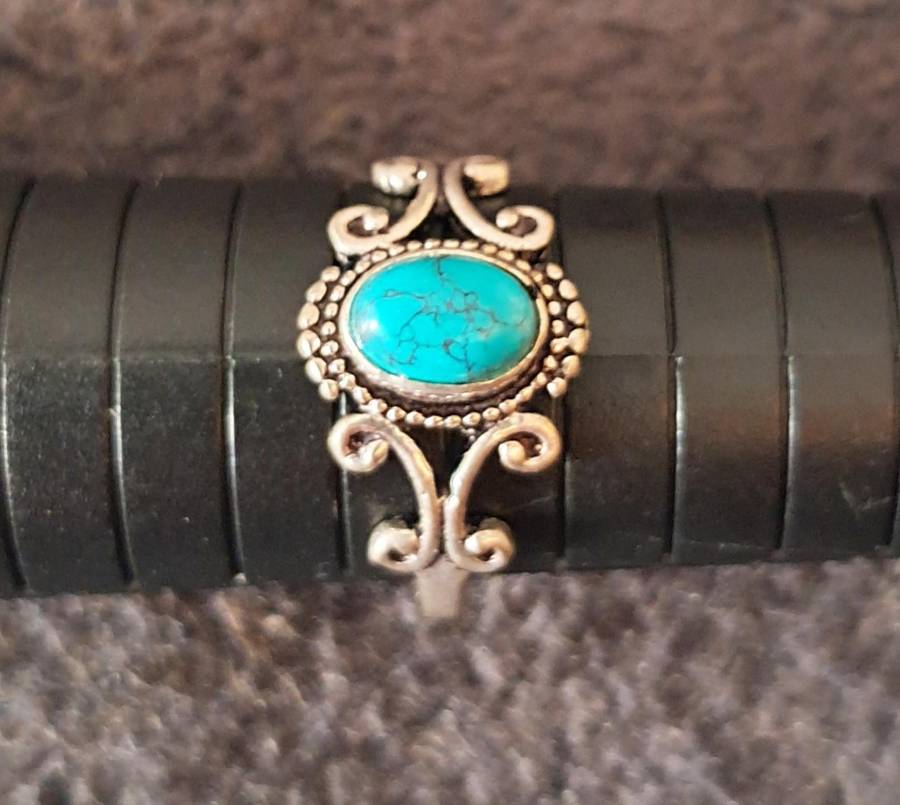 Stone Ring Silver Plated Size 9