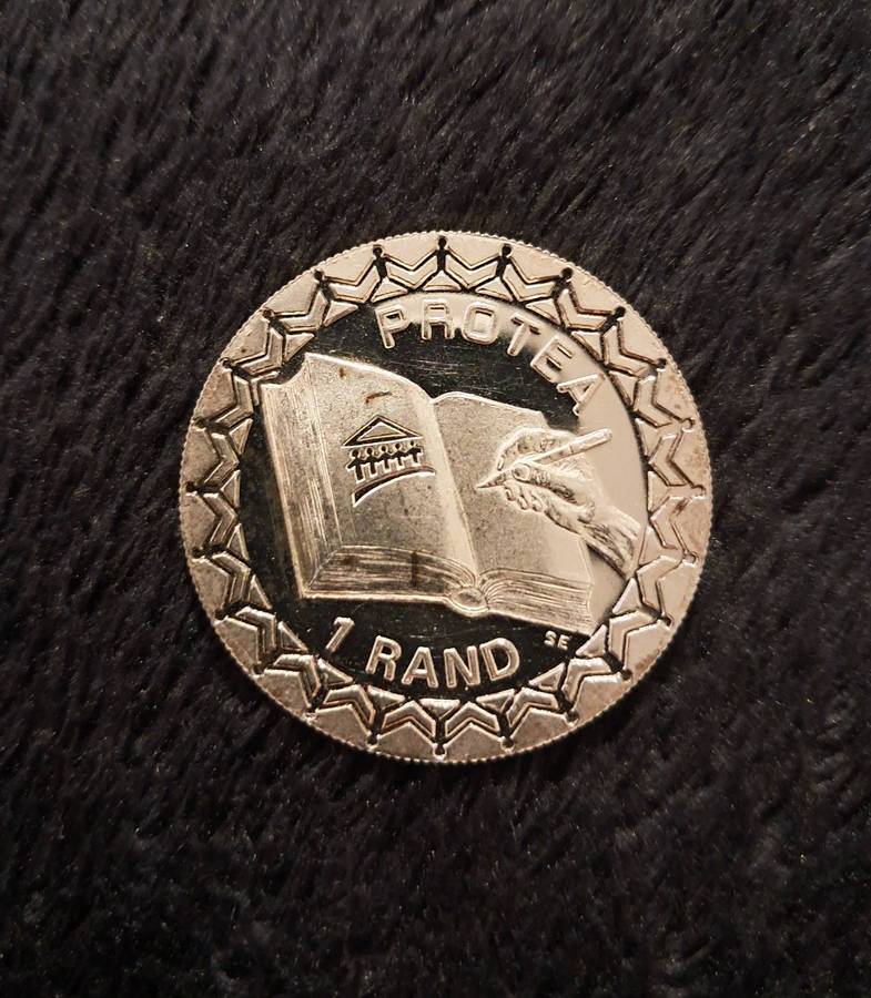 Rare 1996 Uncirculated Sterling Silver Constitution 1 Rand (2128 Minted)