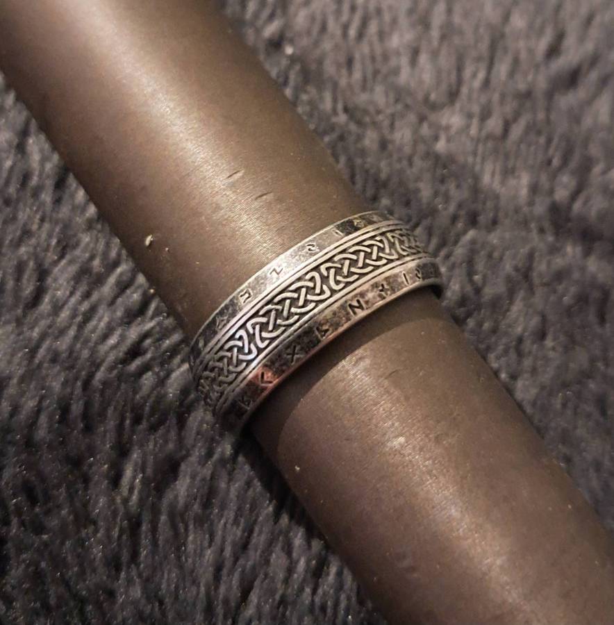 Vintage Viking Nordic Knot Size 10