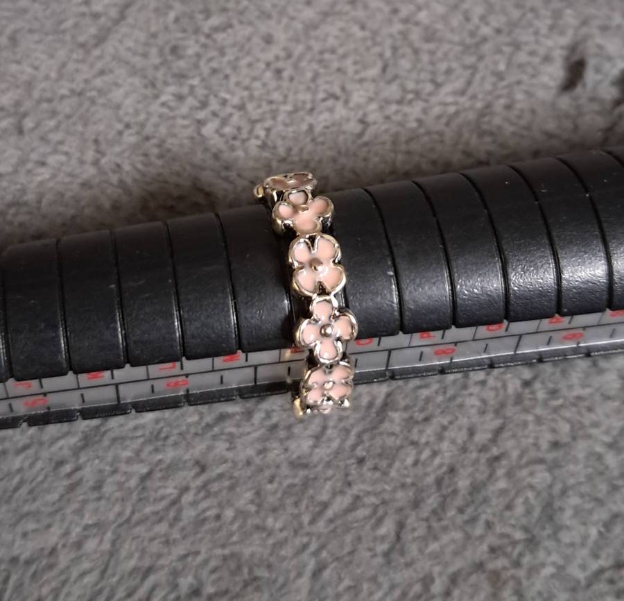 Silver Plated Flower Ring Size 7