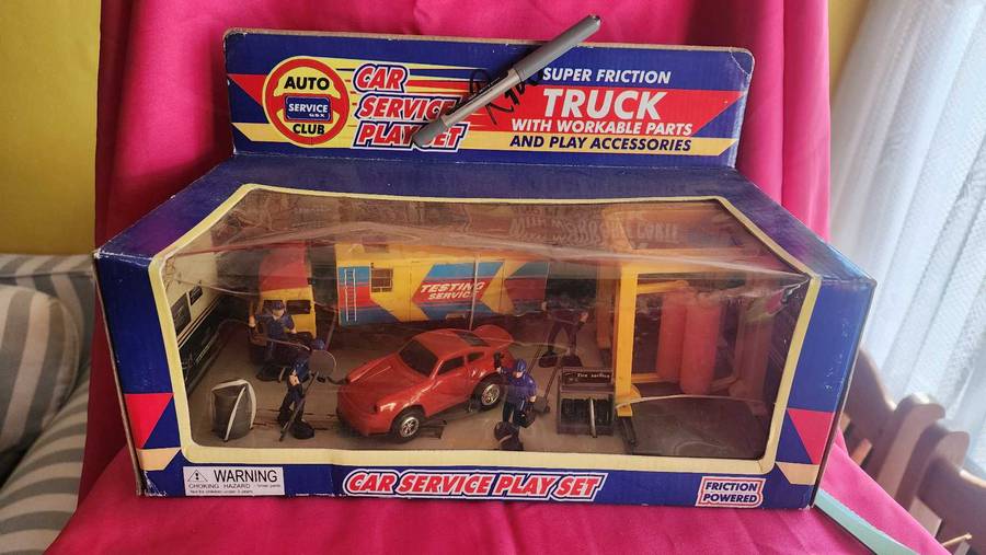 Racecar, Service Truck & Carwash