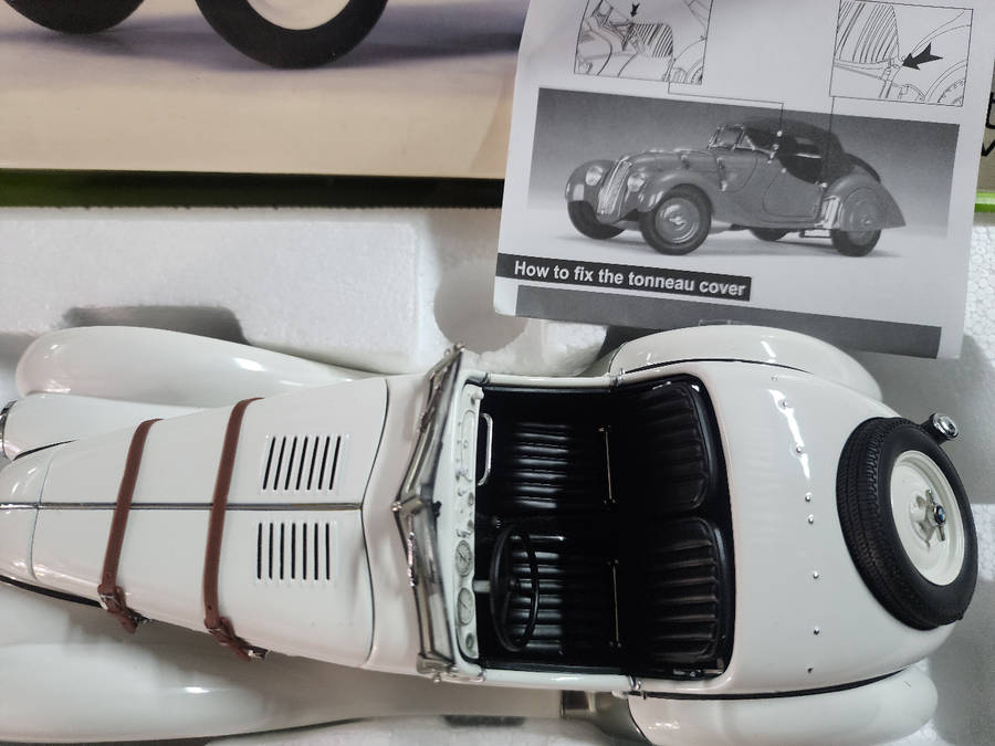 BMW 328 (1:18) Autoart