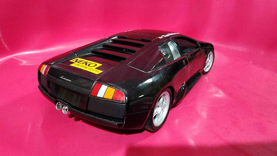 Lamborghini Murciélago (1:18) by Gate