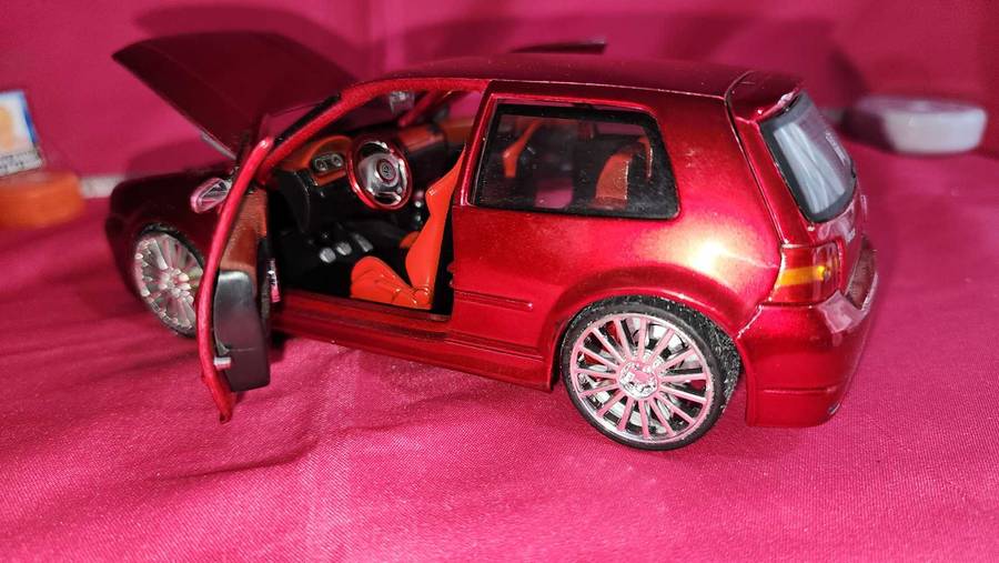 Pimped-Up Golf 4, R 32 (1:24)