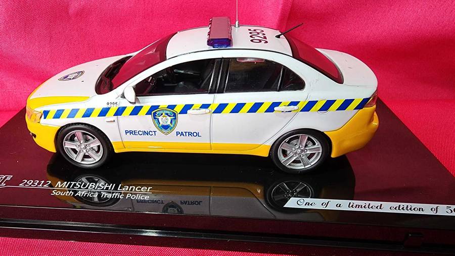 SA Traffic-Cop Mitsubishi Lancer ( 1:43 )  Port Elizabeth SA Vitesse