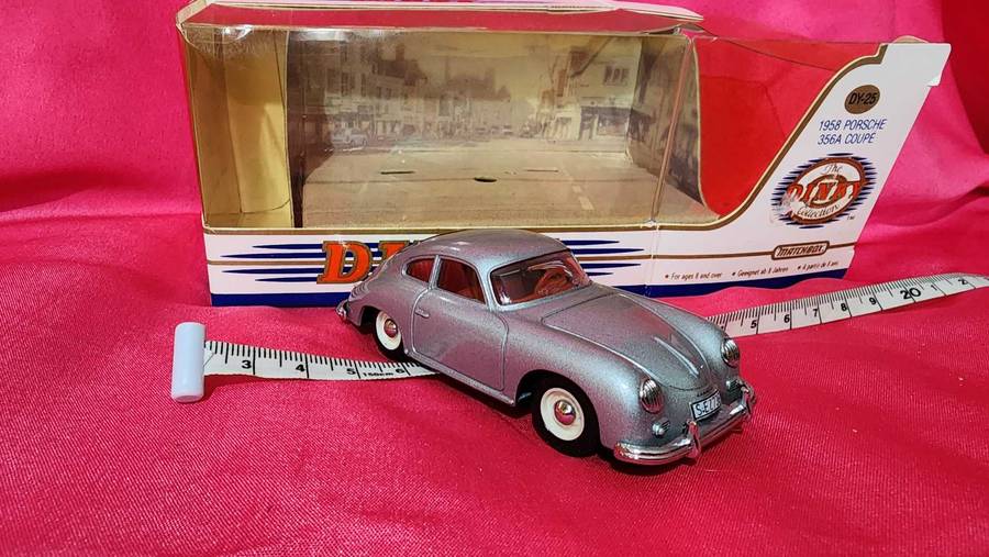Porsche 356 (1958) Dinky