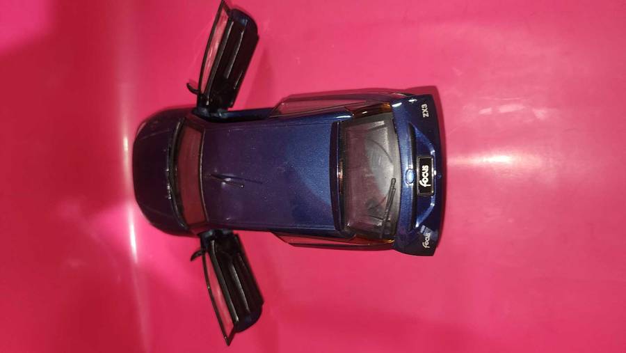 Ford Focus ZX3 (1:18) by Motormax