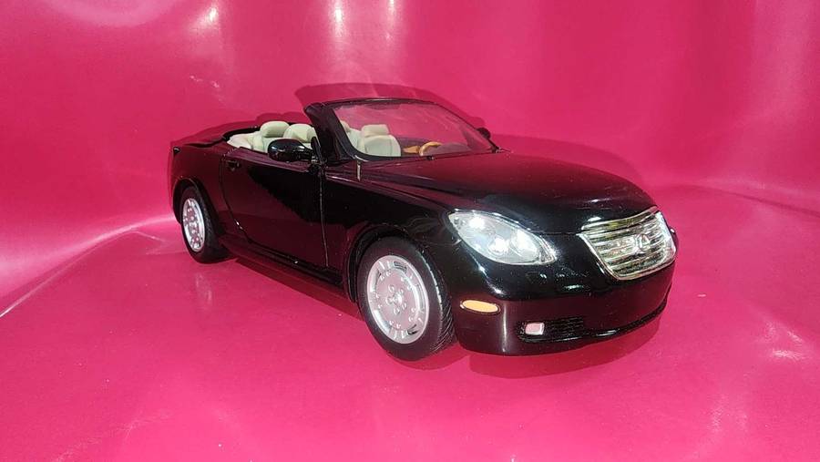 Lexus SC 430 (1:18) Motormax