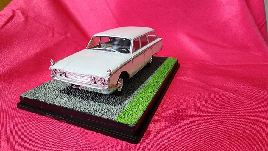 Ford Range Wagon ( Falcon ) 1:43 , James Bond