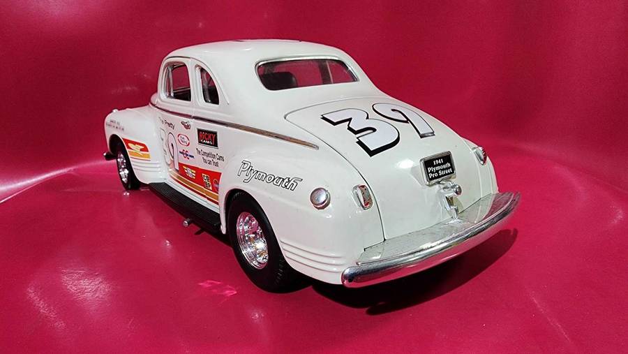 41' Plymouth Stock Dragster (1:18) by Road Legends