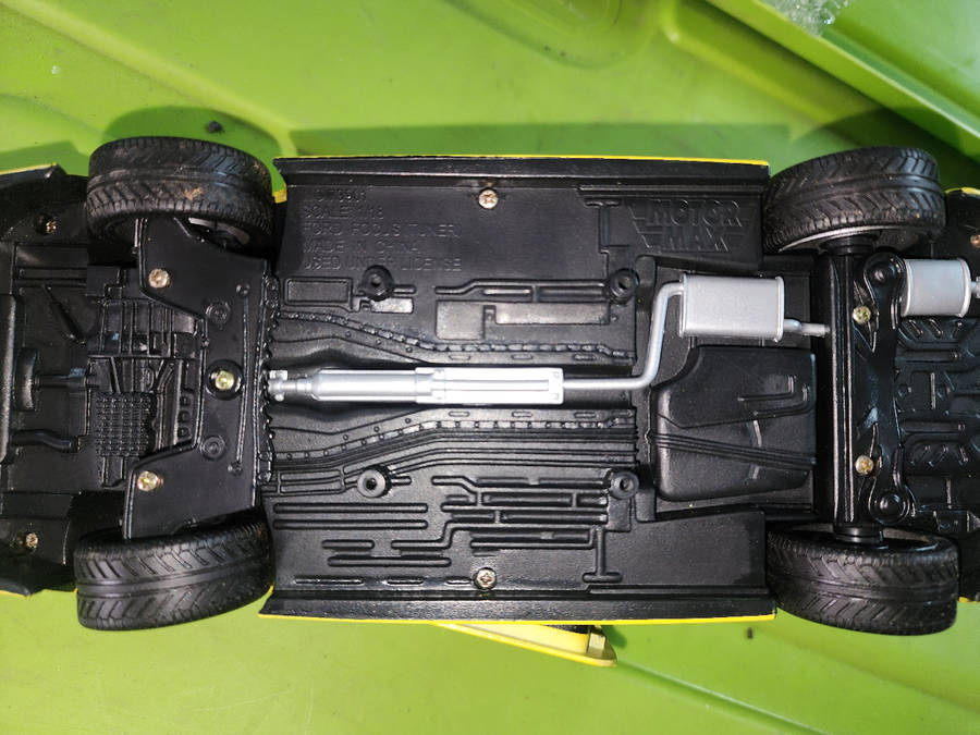 Ford Focus Tuner (1:18) Motormax