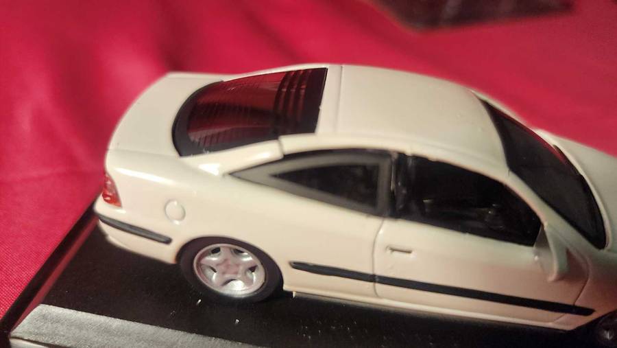 Opel Calibra  (1:43) Del Prado