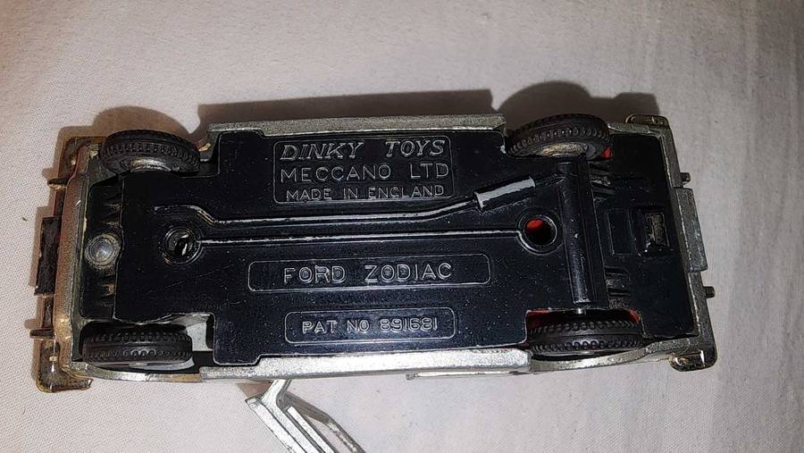 Ford Zodiac by Dinky