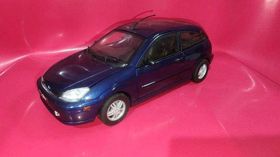 Ford Focus ZX3 (1:18) by Motormax