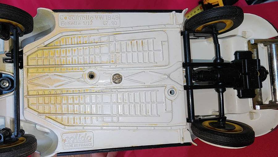 VW Beetle By Solido (1:18)